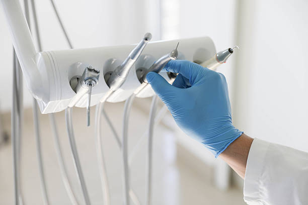 Professional Wisdom Tooth Removal technician working in Red Bud, IL